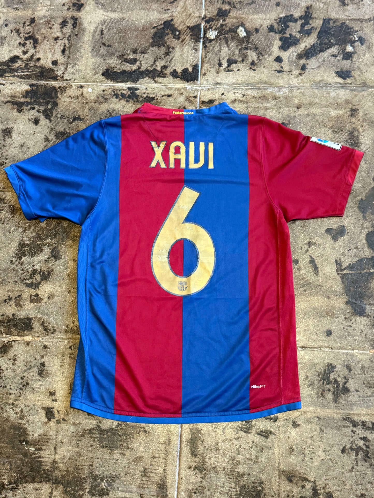 NIKE FC BARCELONA XAVI 06/07 HOME JERSEY