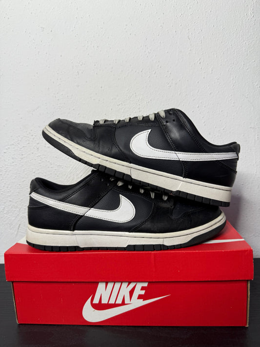DUNK LOW REVERSE PANDA (USED)