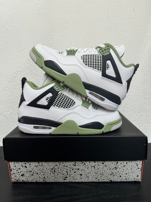 JORDAN 4 SEAFOAM