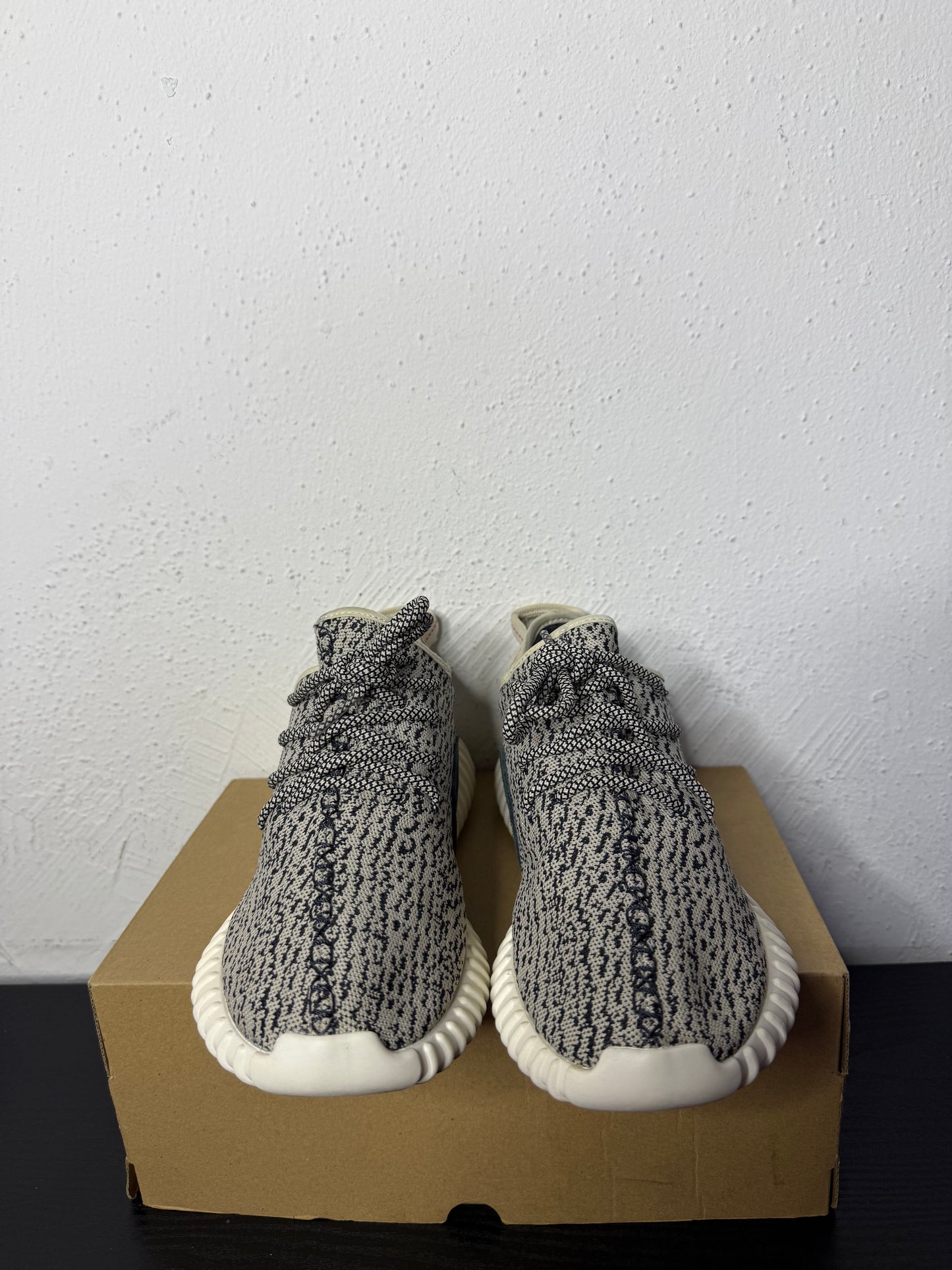 YEEZY 350 TURTLE DOVE (2022) (USED)