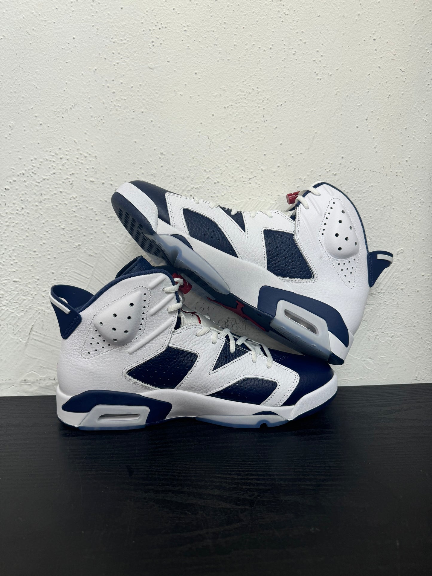 JORDAN 6 OLYMPIC (NO BOX)