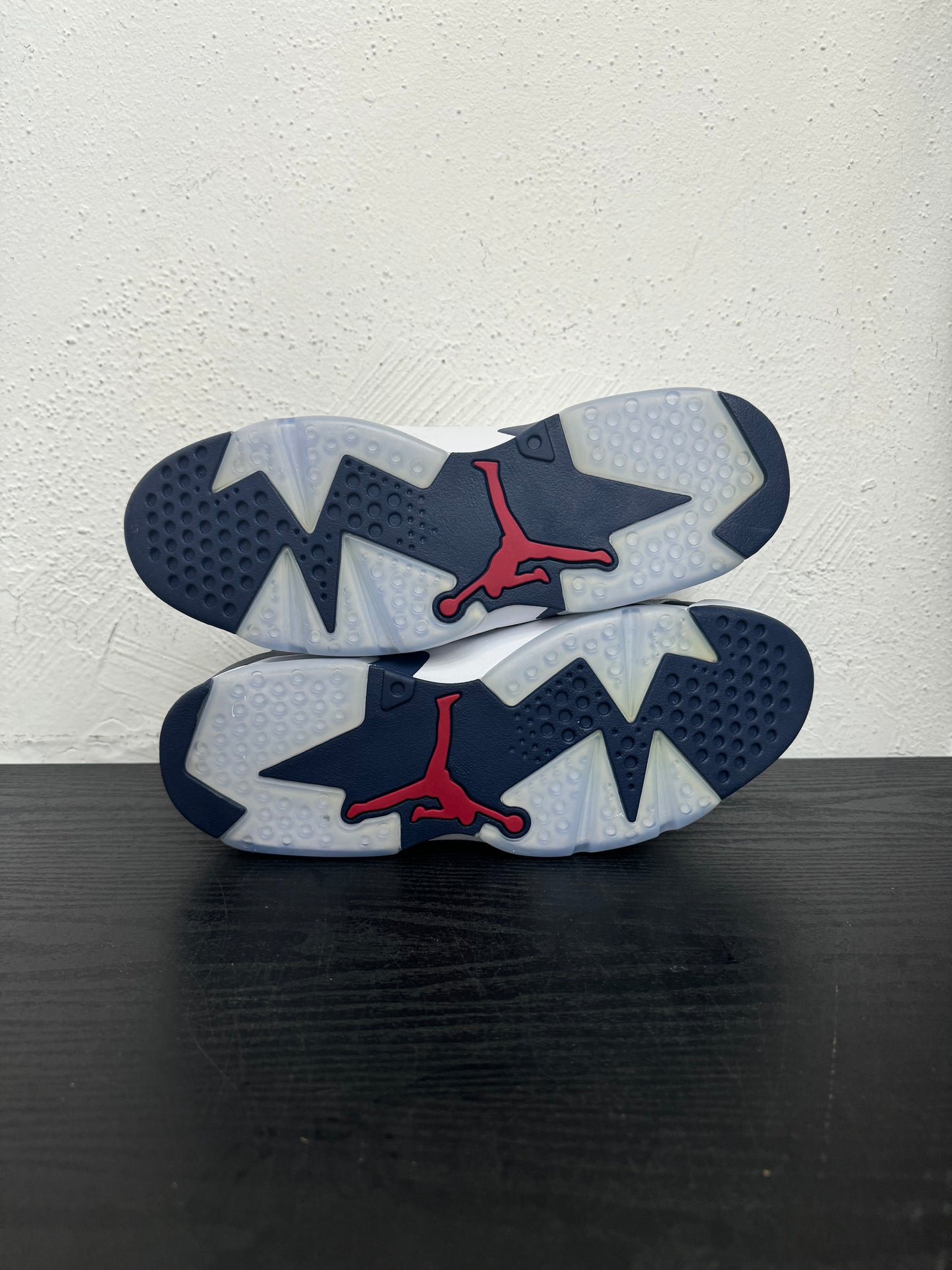 JORDAN 6 OLYMPIC (NO BOX)