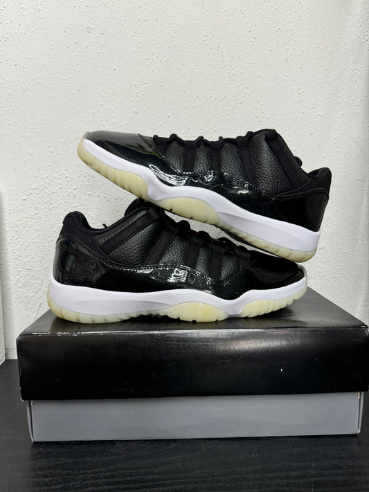JORDAN 11 LOW 72-10