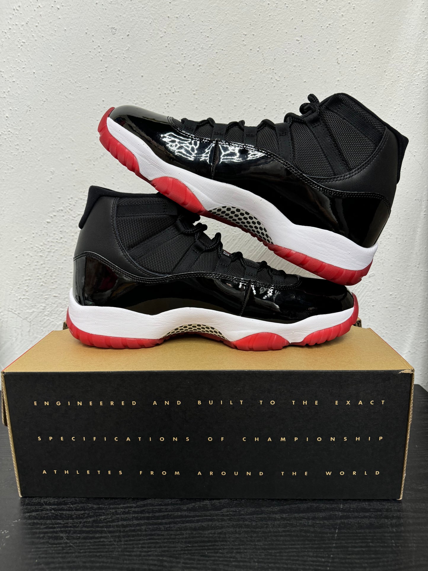 JORDAN 11 BRED (2019)