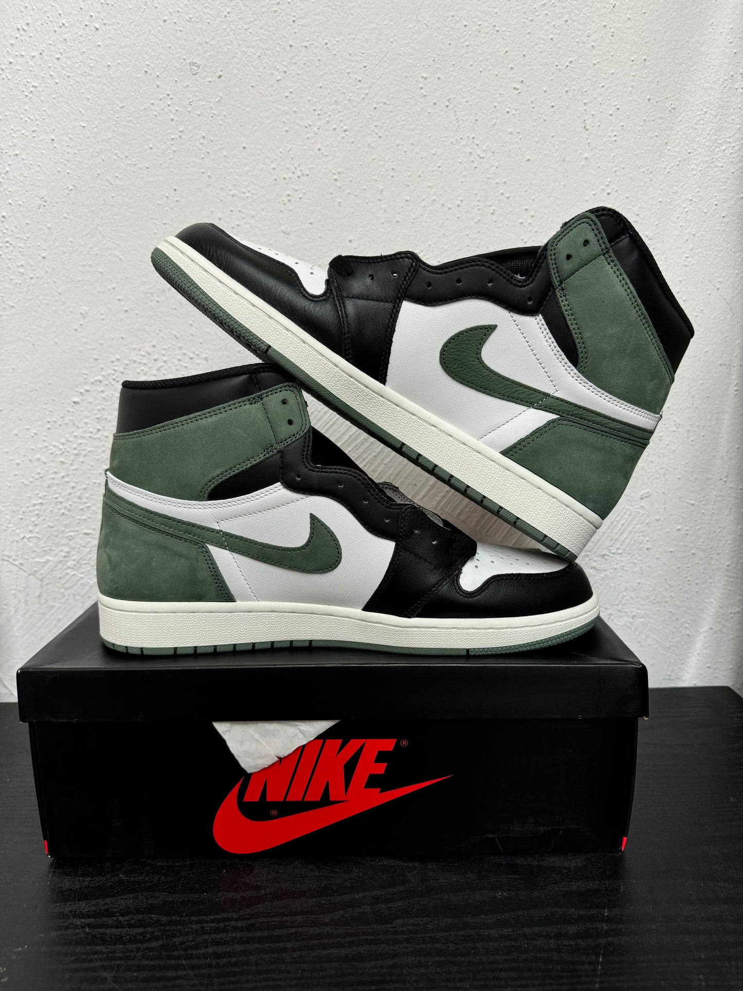 JORDAN 1 HIGH CLAY GREEN