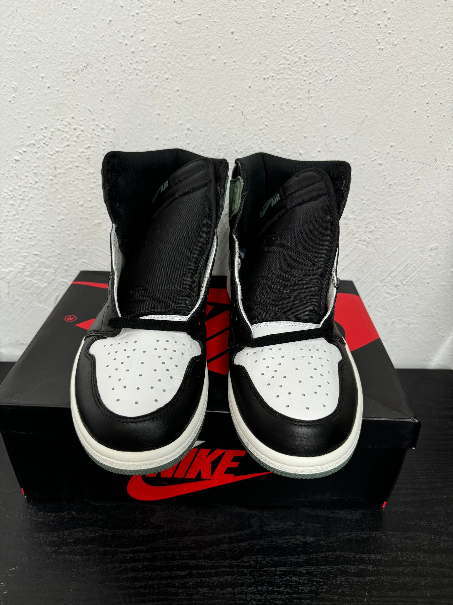 JORDAN 1 HIGH CLAY GREEN