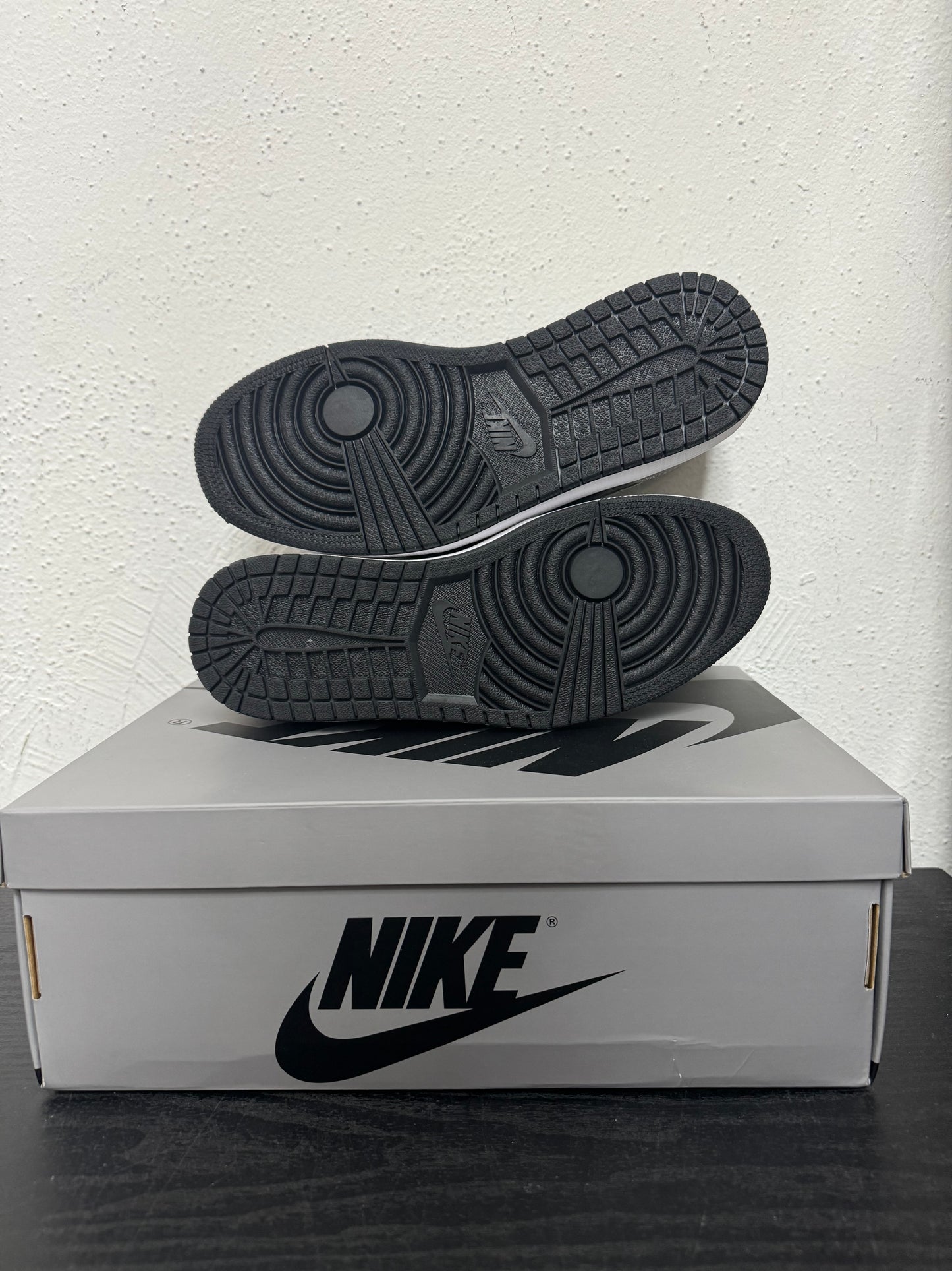 JORDAN 1 LOW SHADOW (2024)