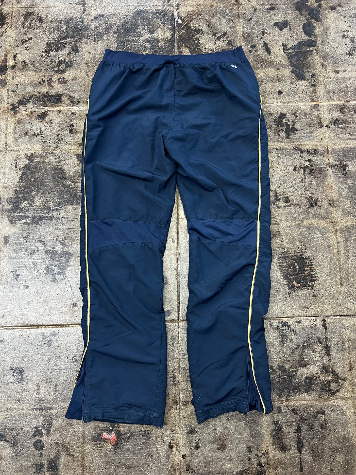 NIKE USA TRACK PANTS WINDBREAKER
