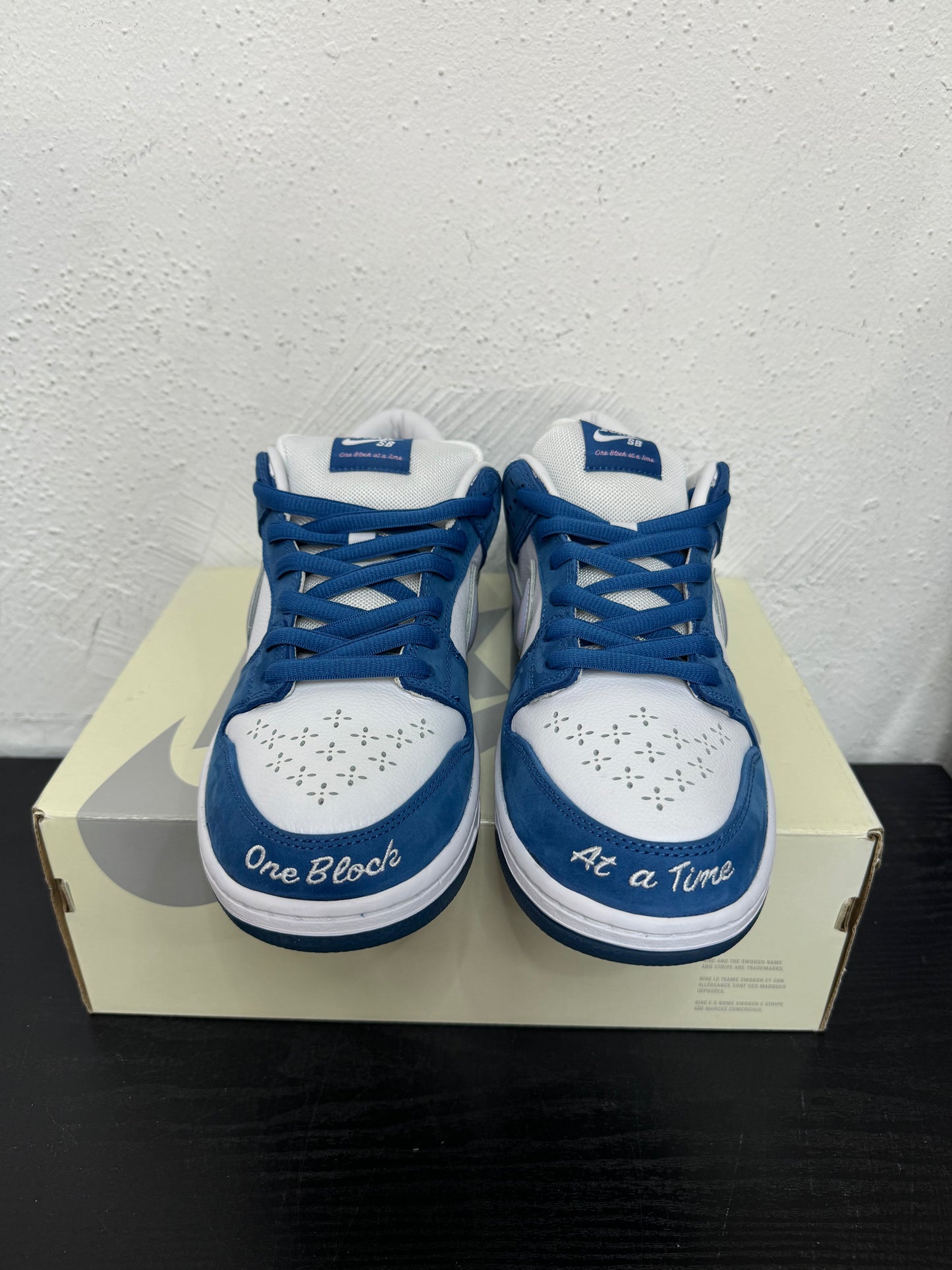 DUNK LOW SB BORN X RAISED