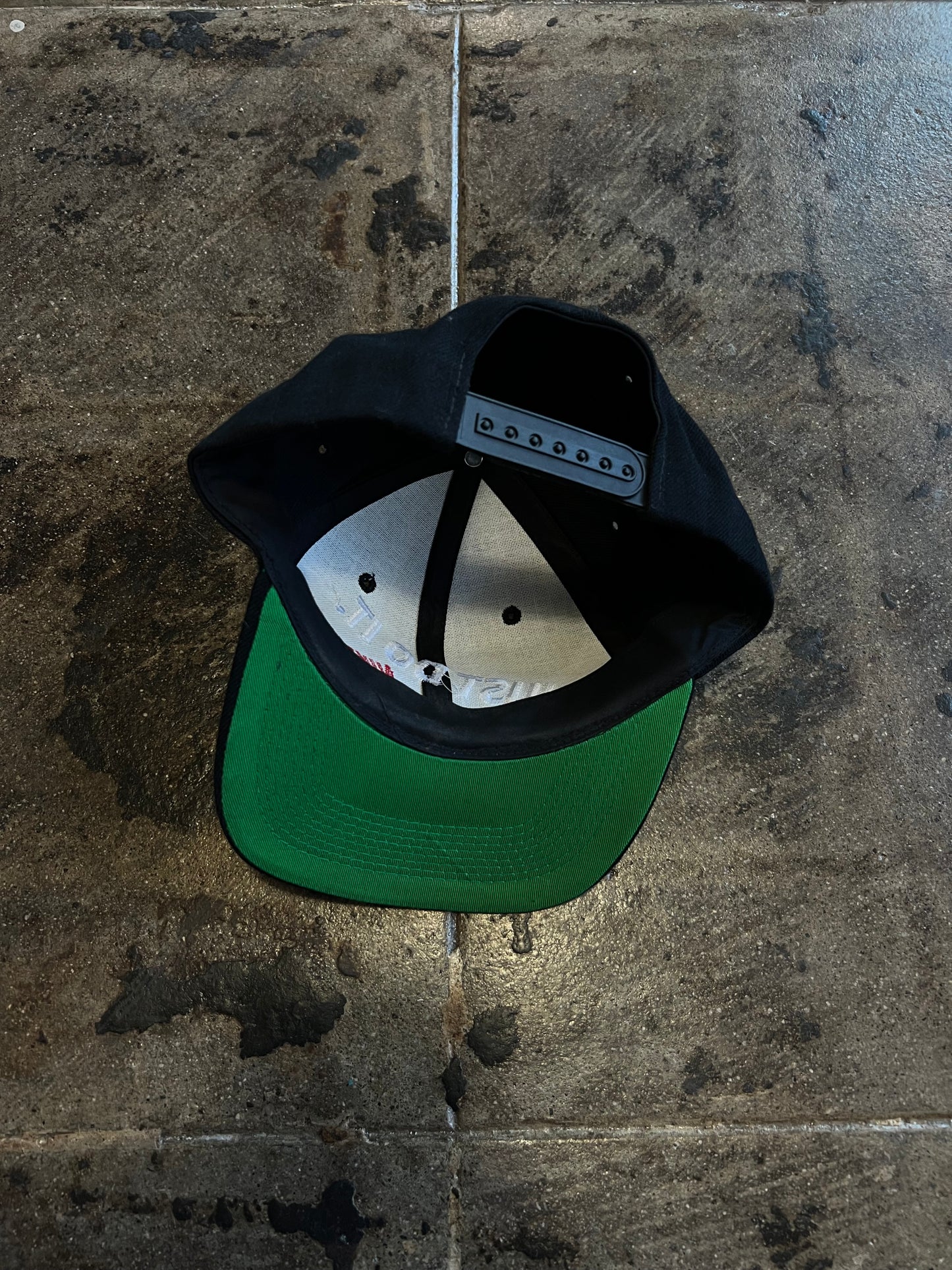 NIKE JUST DO IT SNAPBACK