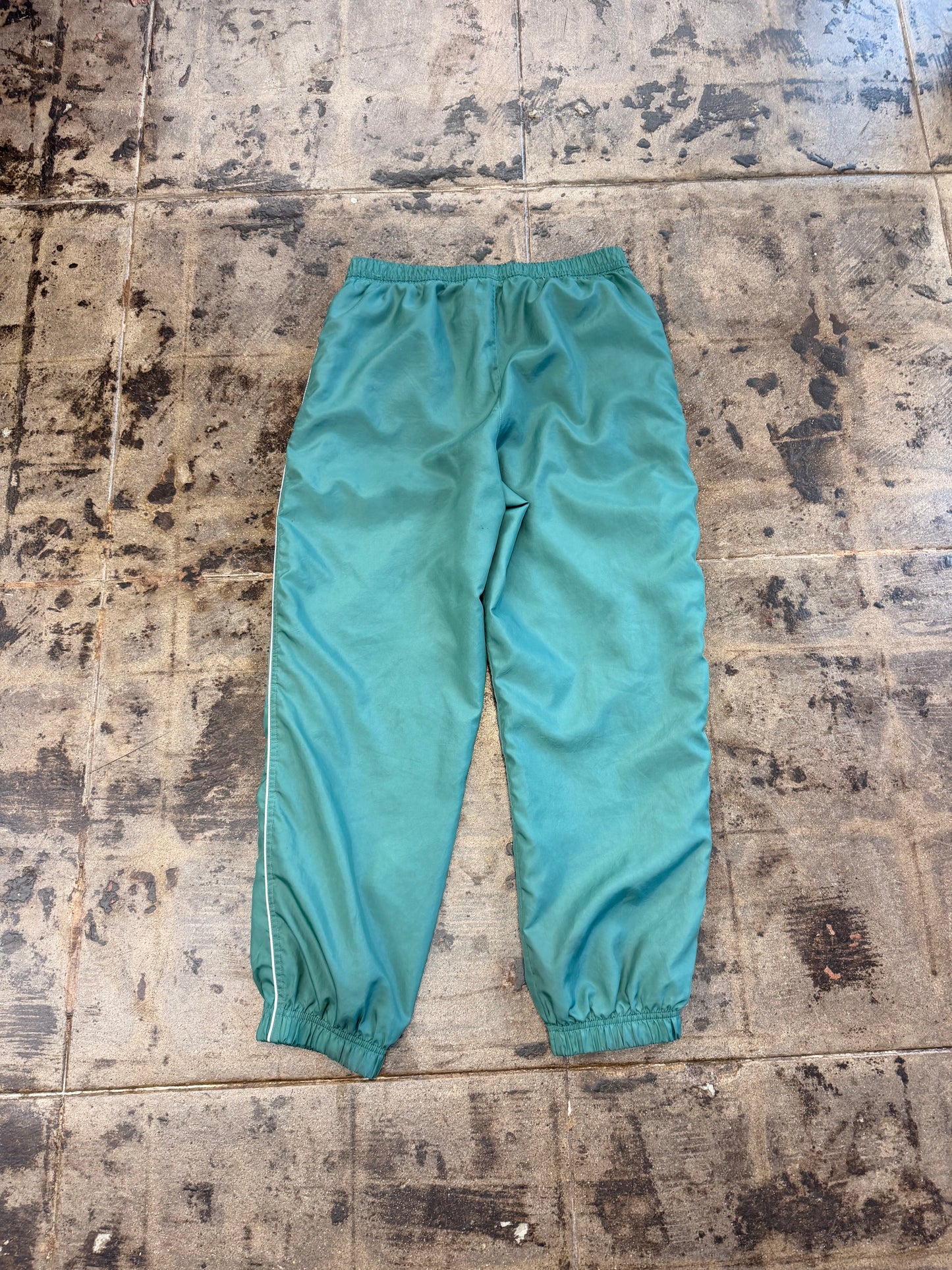 GREEN NIKE TRACKSUIT