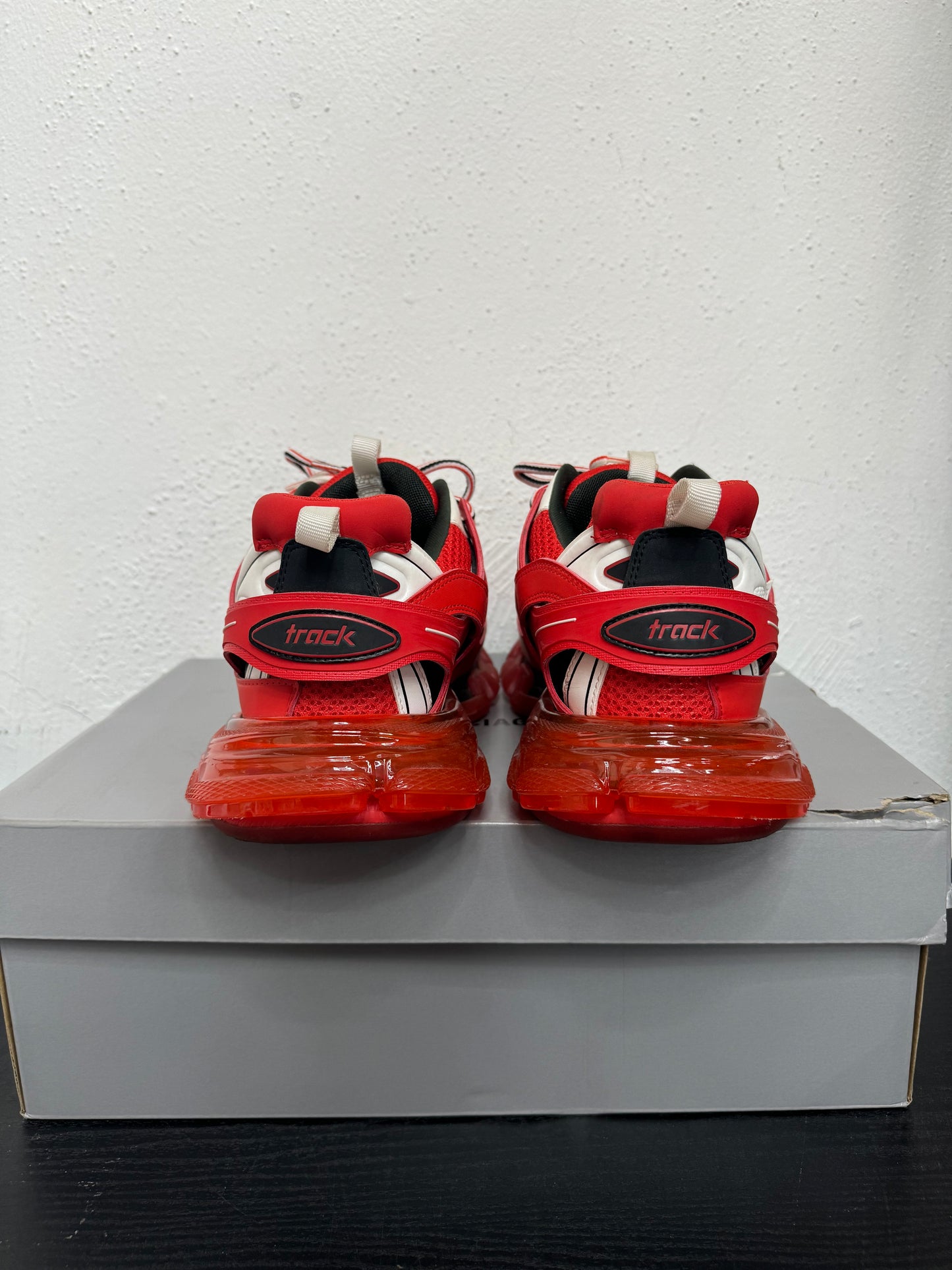 BALENCIAGA TRACK CLEAR RED SOLE (USED)
