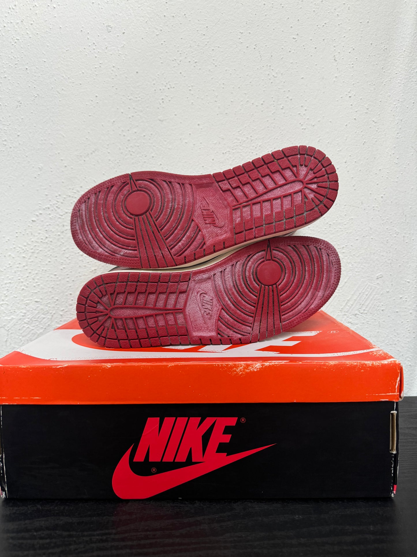 JORDAN 1 LOST AND FOUND (USED)