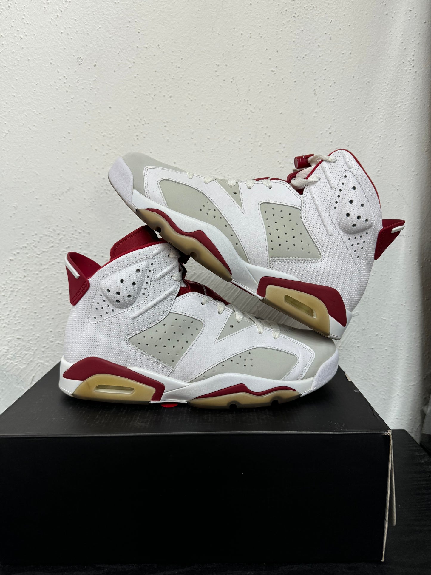 JORDAN 6 ALTERNATE HARE (USED)