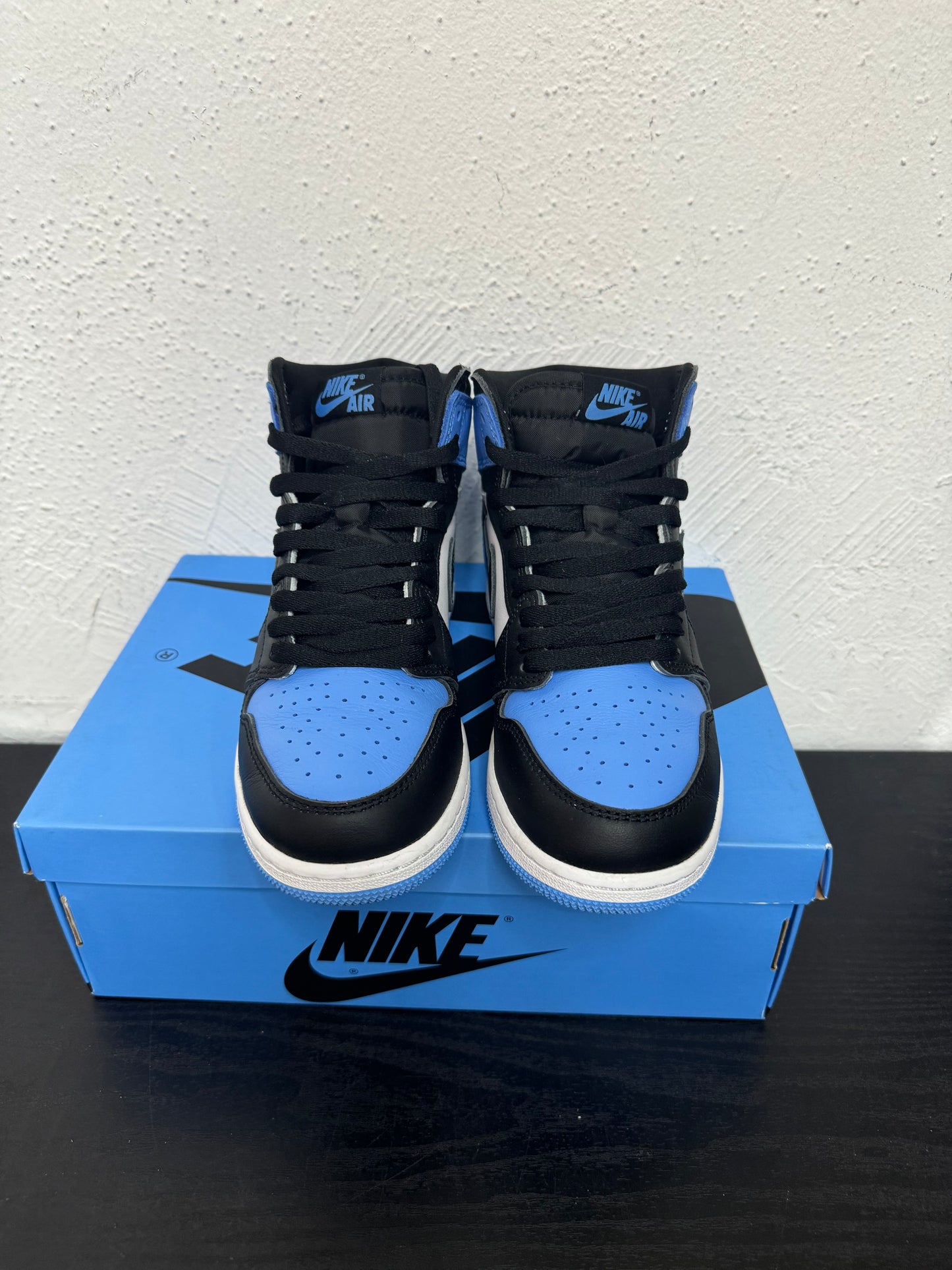 JORDAN 1 UNC TOE (USED)
