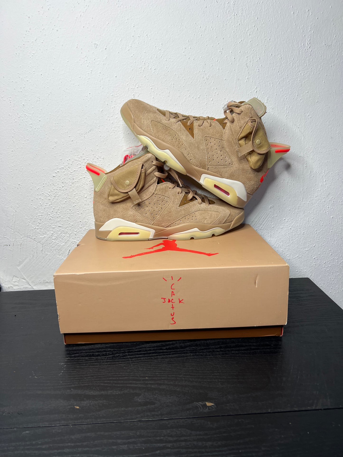 JORDAN 6 TRAVIS BRITISH KHAKI