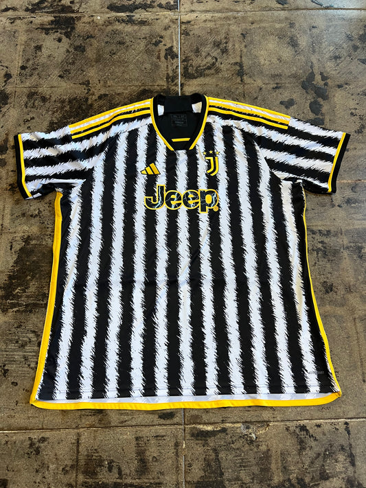 23/24 ADIDAS JUVENTUS HOME JERSEY