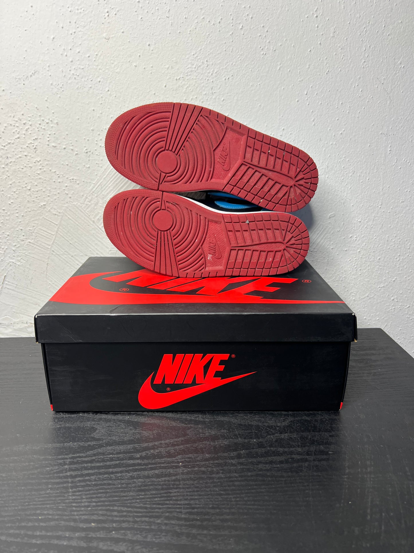 JORDAN 1 LOW NC TO CHI (USED)