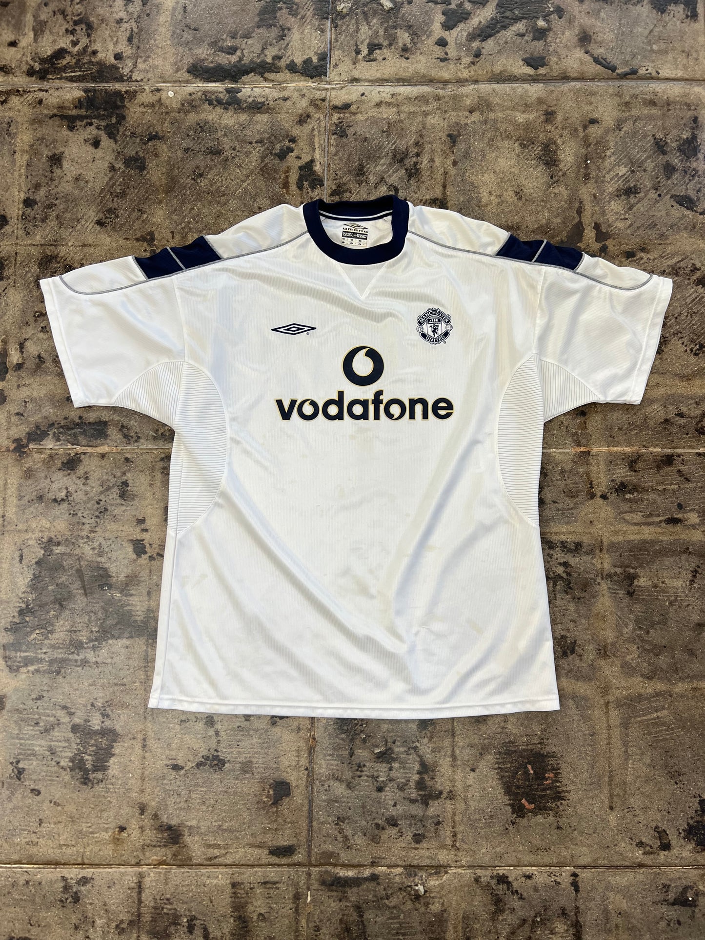 UMBRO 00-01 MANCHESTER UNITED AWAY JERSEY (XL)