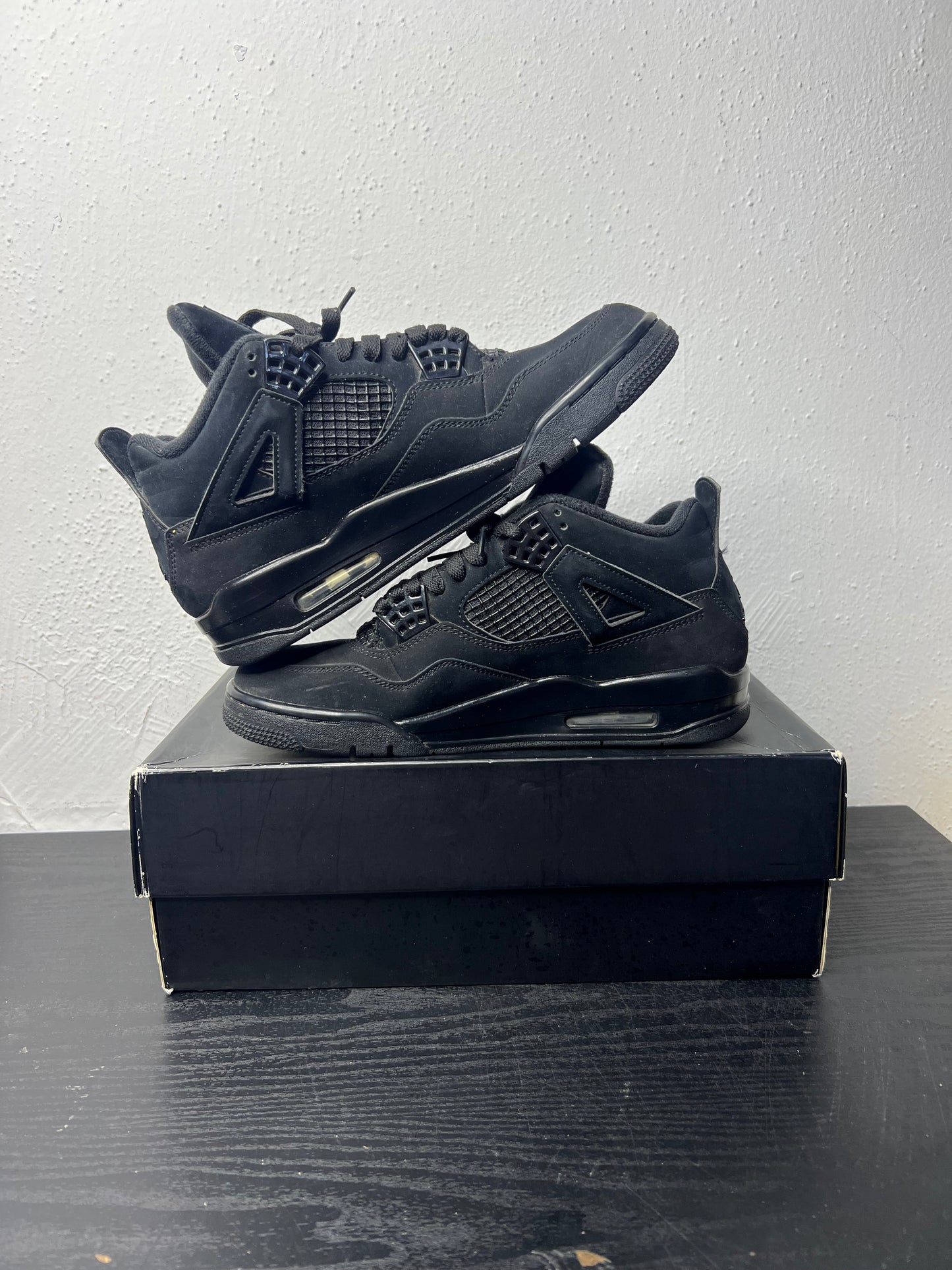 JORDAN 4 BLACK CAT (USED)
