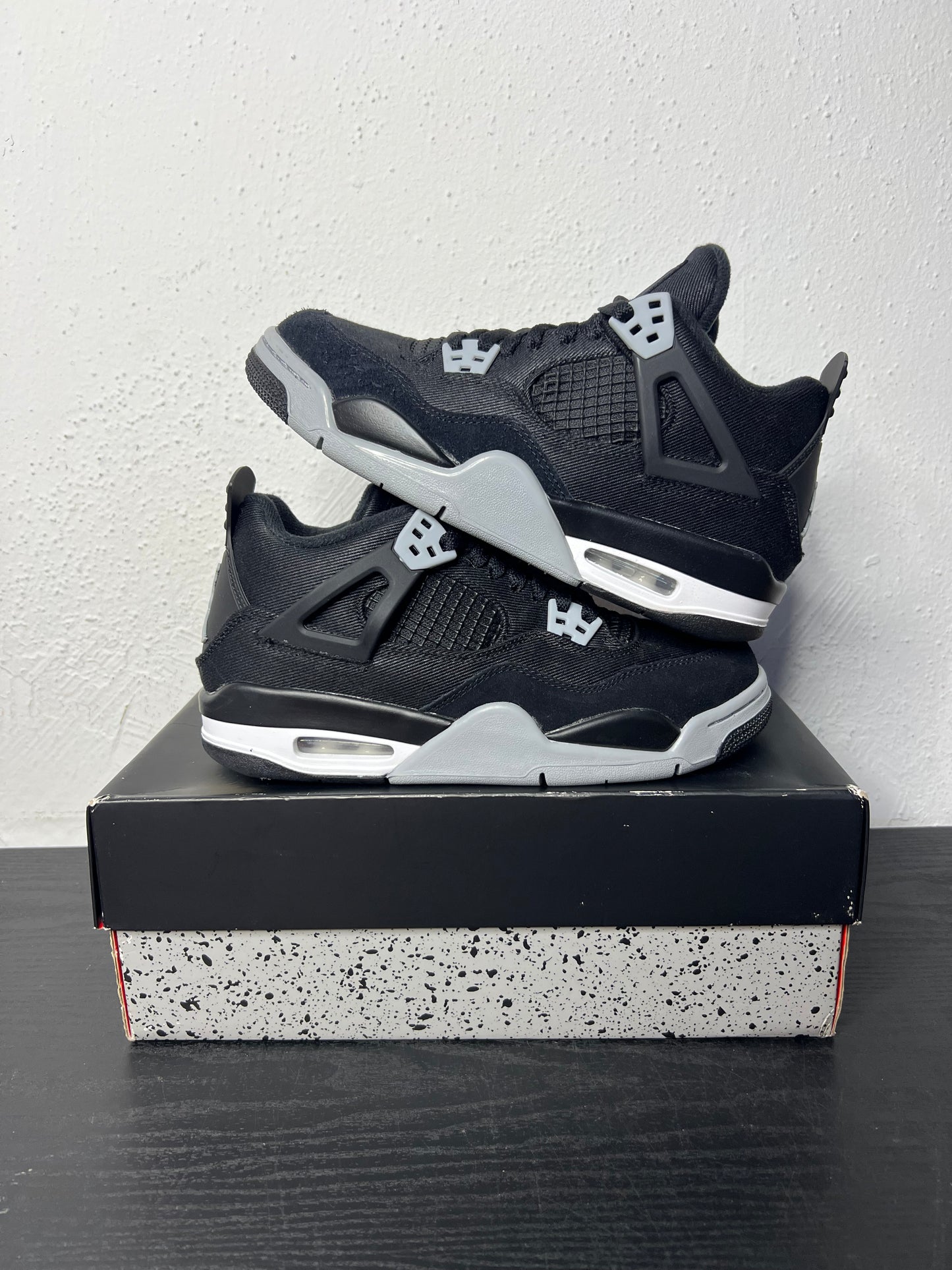 JORDAN 4 BLACK CANVAS