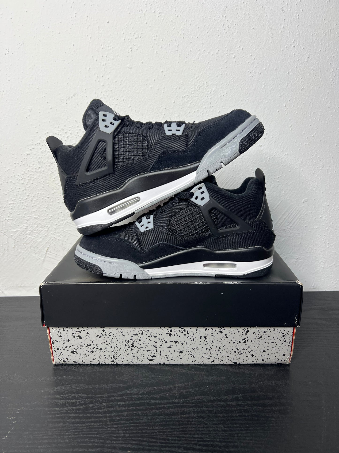 JORDAN 4 BLACK CANVAS