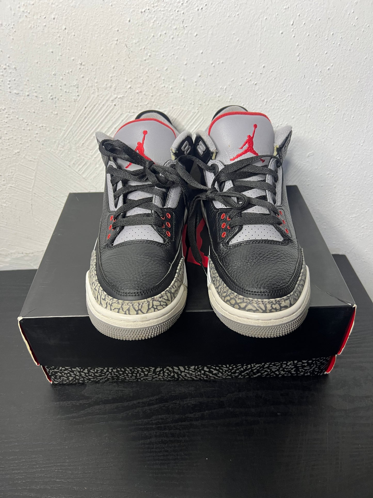 JORDAN 3 BLACK CEMENT (2018) (USED)
