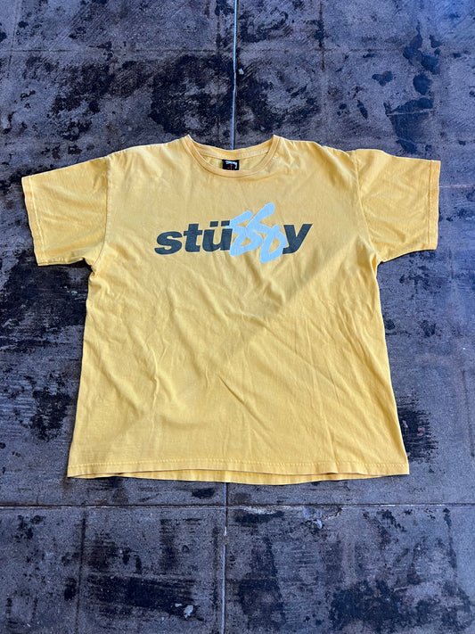 YELLOW TEXT STUSSY TEE