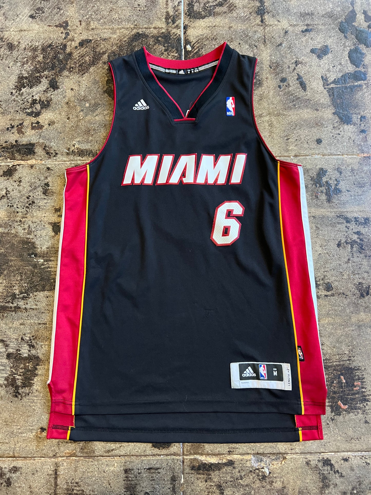 ADIDAS MIAMI HEAT LEBRON JAMES JERSEY
