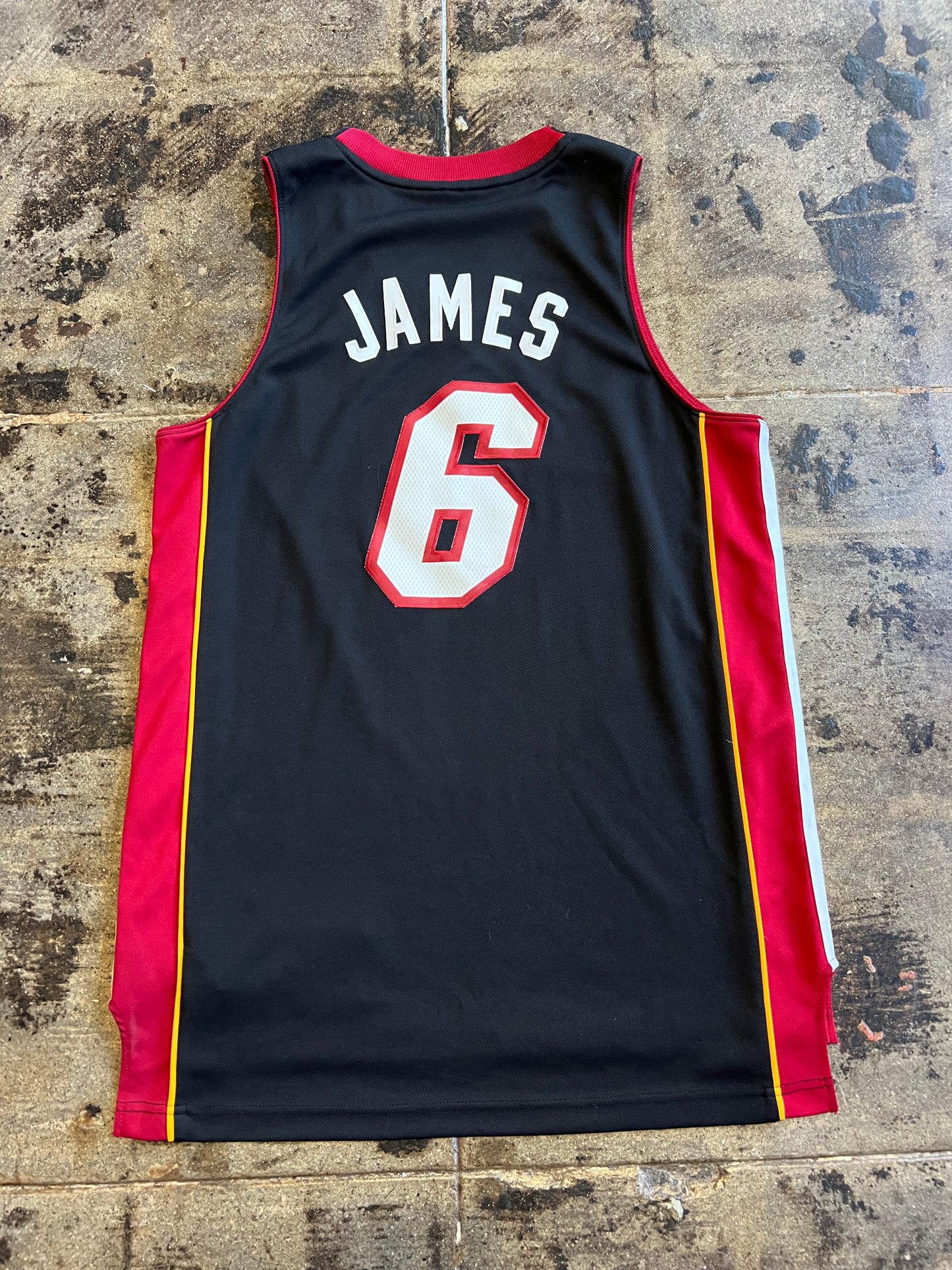 ADIDAS MIAMI HEAT LEBRON JAMES JERSEY