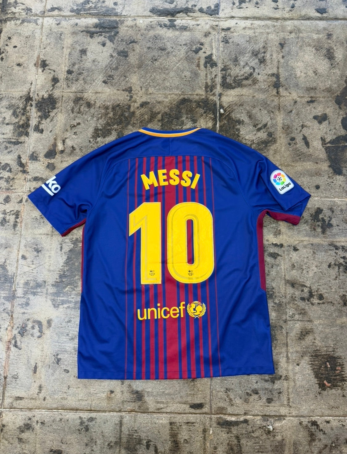 NIKE BARCELONA 17/18 MESSI #10 HOME JERSEY