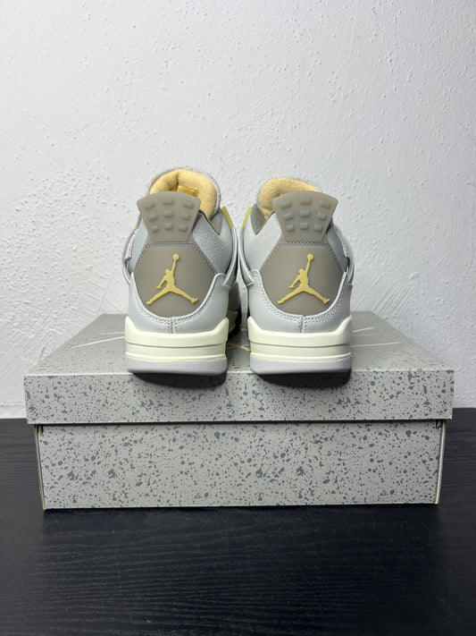 JORDAN 4 CRAFT PHOTON DUST