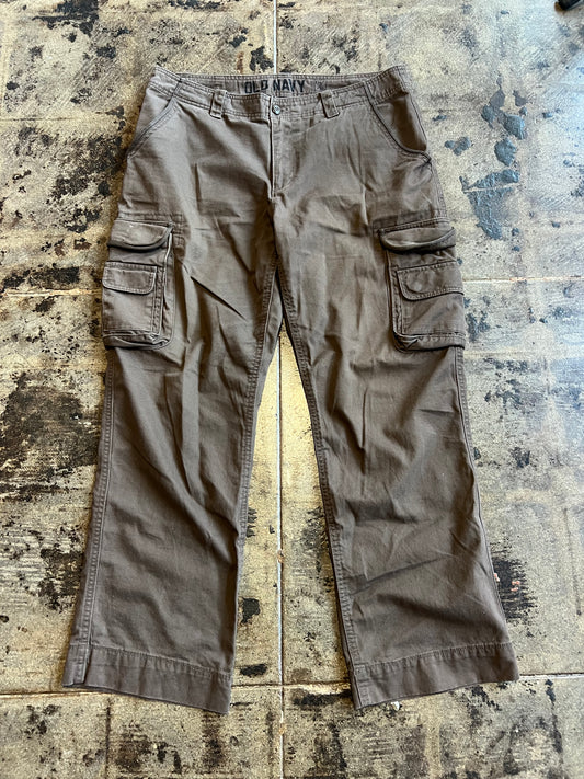 BROWN OLD NAVY CARGO JEANS