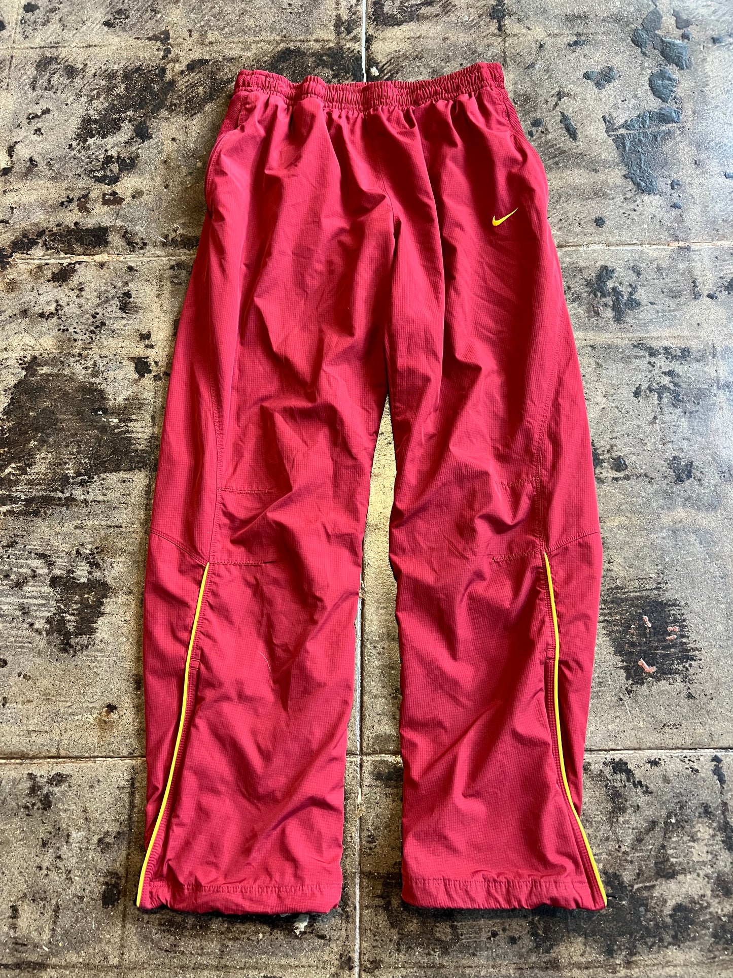 BURGUNDY NIKE TRACK PANTS