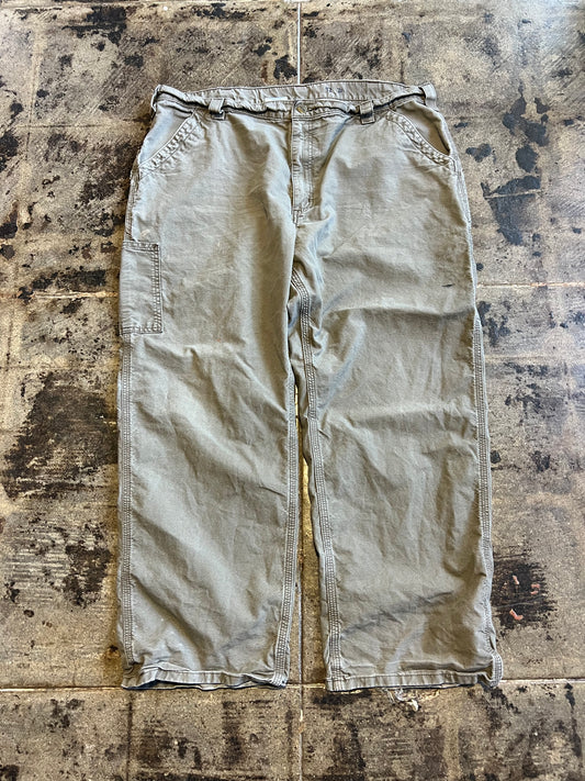 BROWN CARHARTT PANTS / 42X30