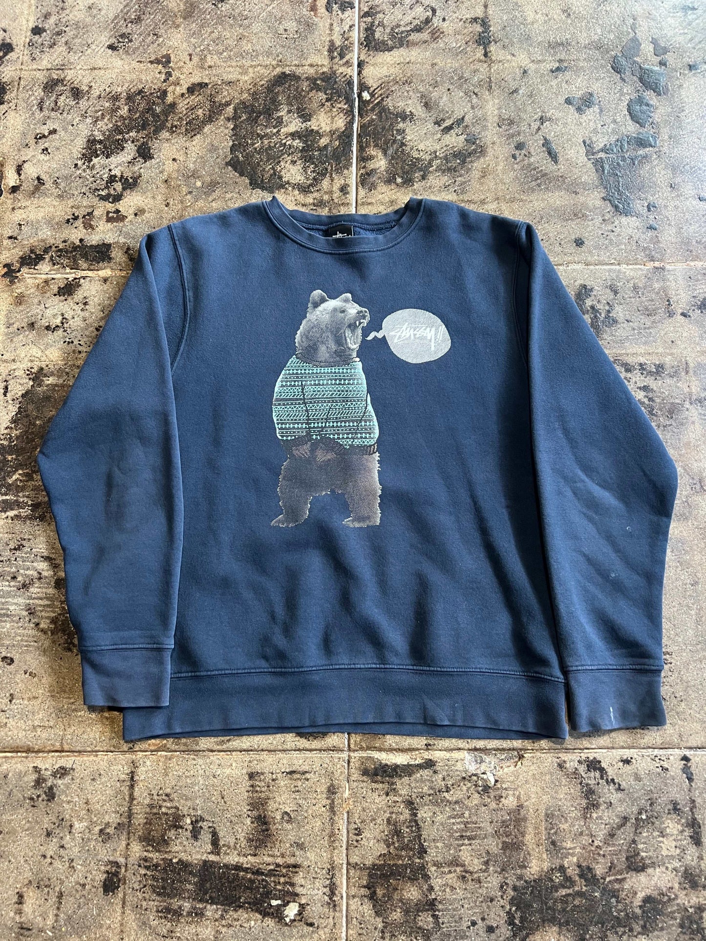STUSSY BEAR CREWNECK