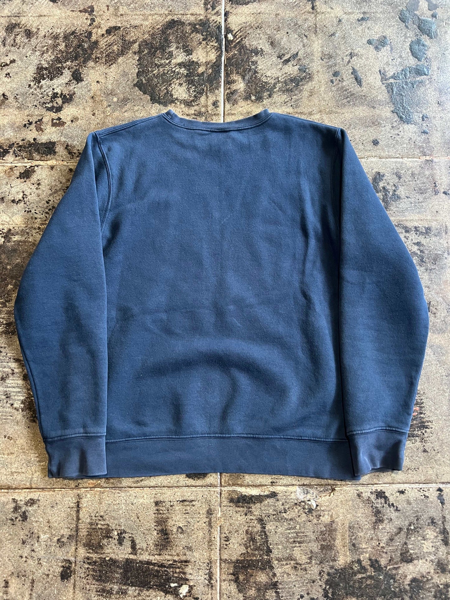 STUSSY BEAR CREWNECK