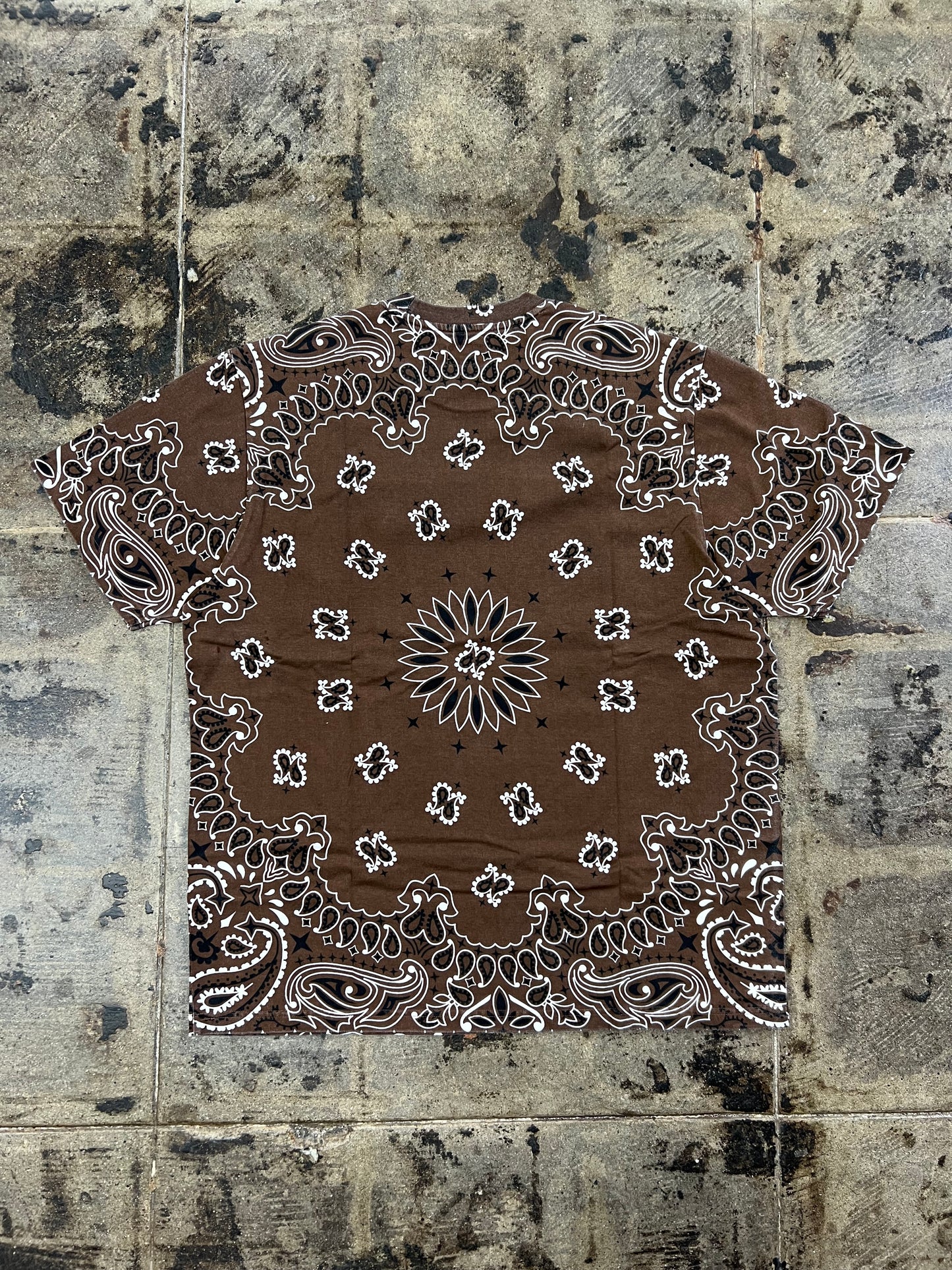 BROWN SUPREME BANDANA SILK TEE