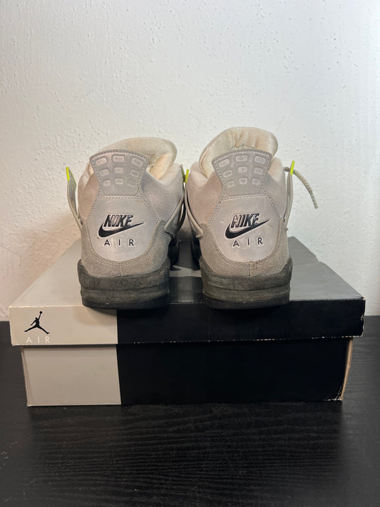 JORDAN 4 SE NEON (USED)