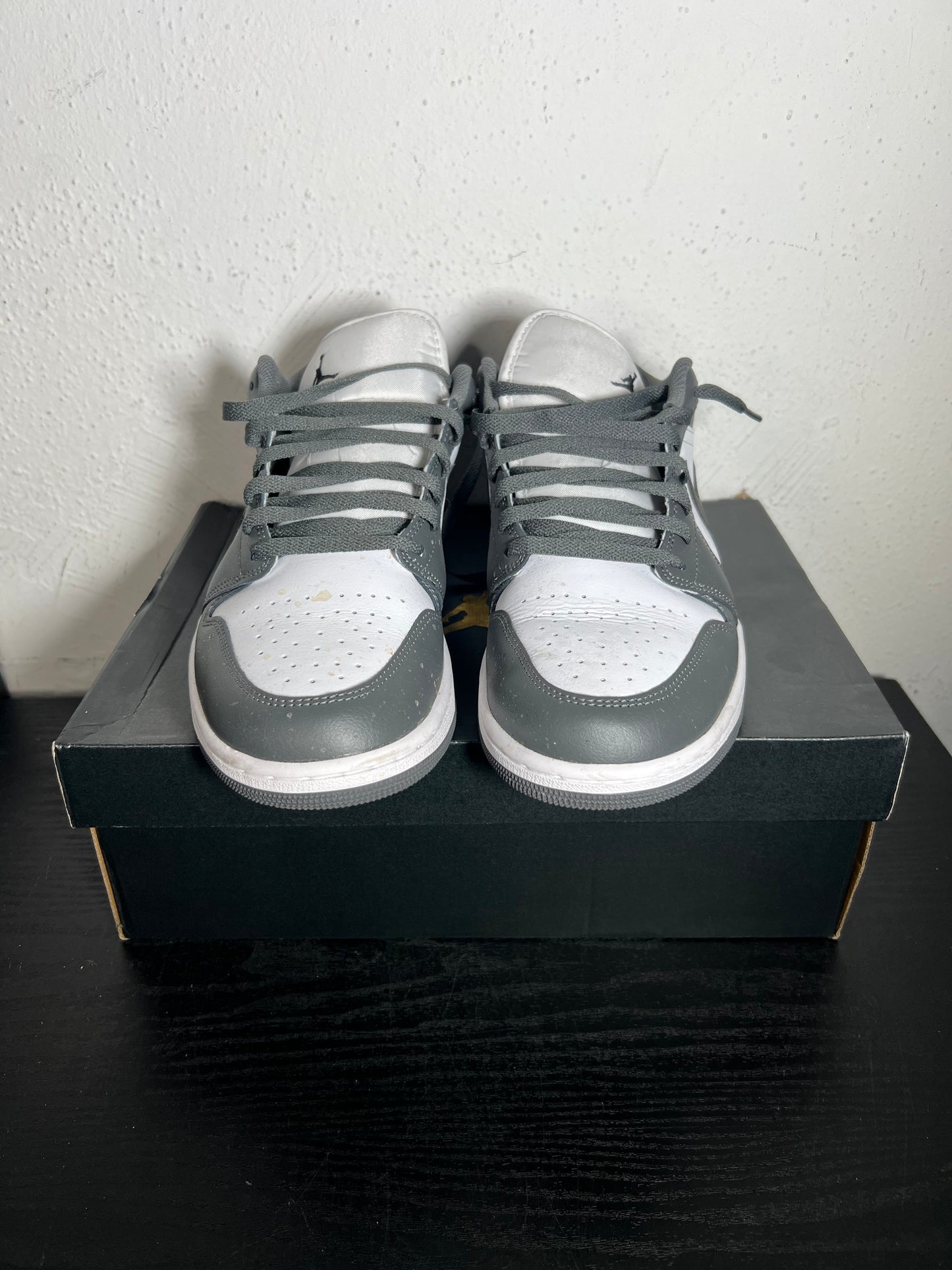 JORDAN 1 LOW IRON GREY (USED)