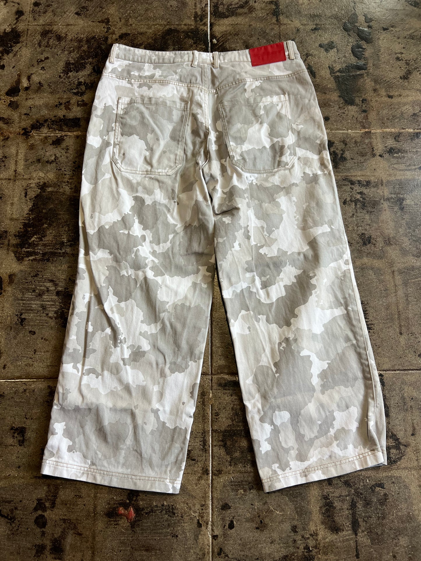 LOITER CAMO PANTS