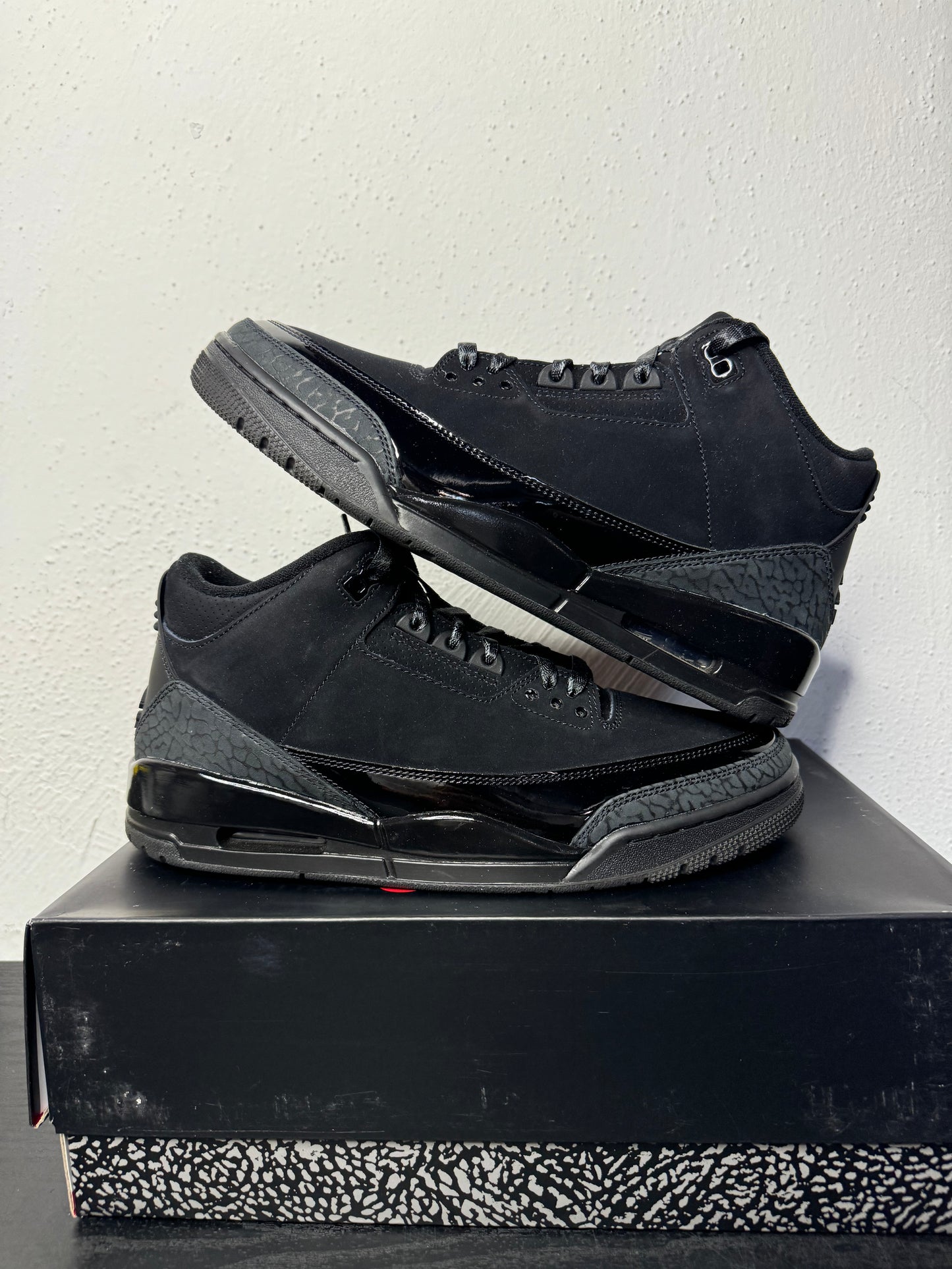 JORDAN 3 BLACK CAT (2025) (USED)