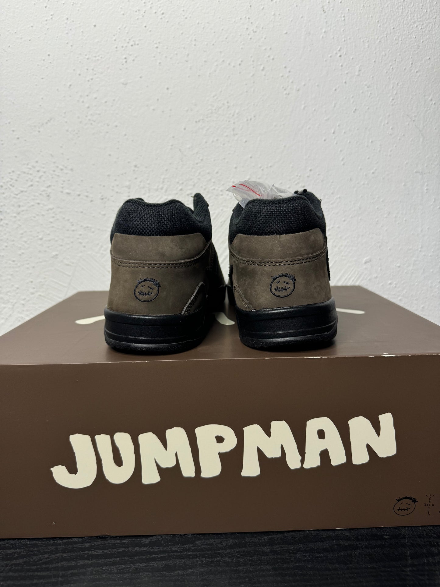 JORDAN TRAVIS JUMPMAN JACK DARK MOCHA
