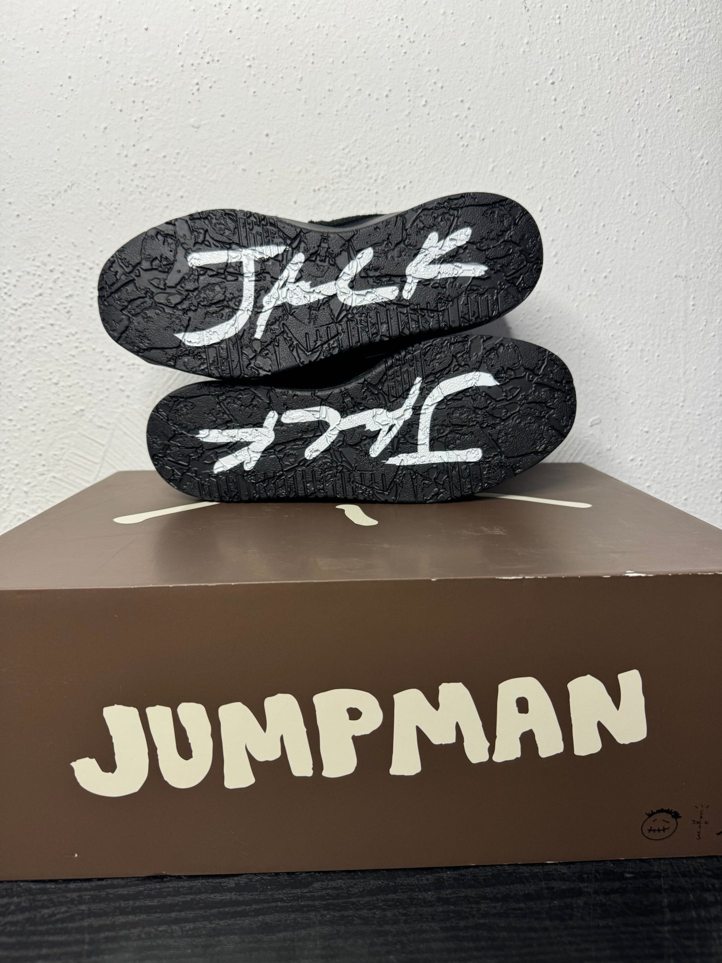 JORDAN TRAVIS JUMPMAN JACK DARK MOCHA