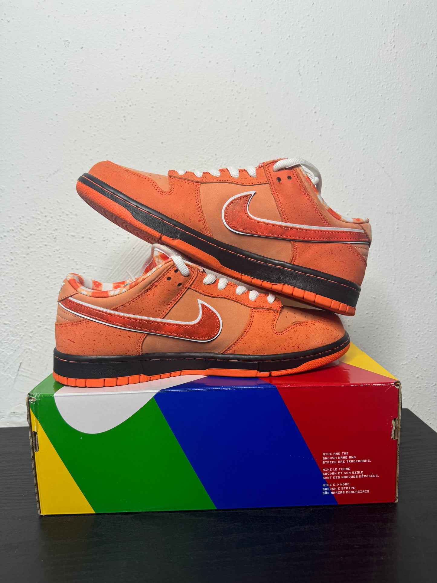 DUNK LOW SB ORANGE LOBSTER