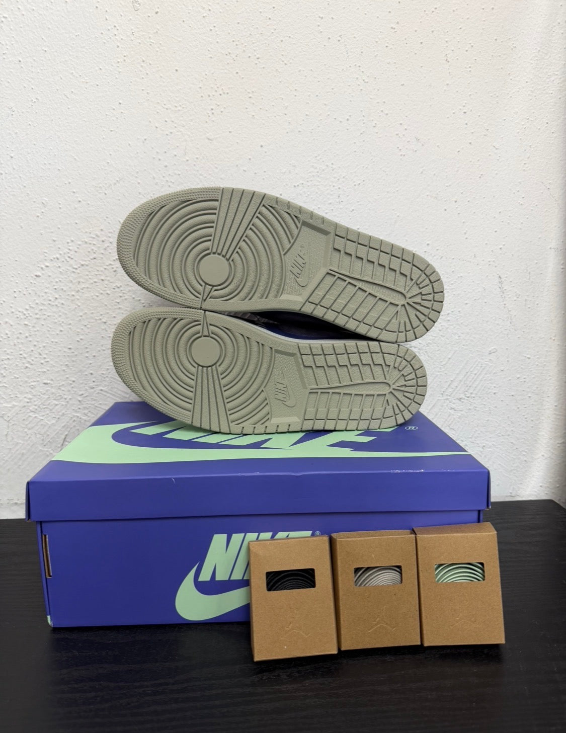 JORDAN 1 LOW VOODOO ALTERNATIVE