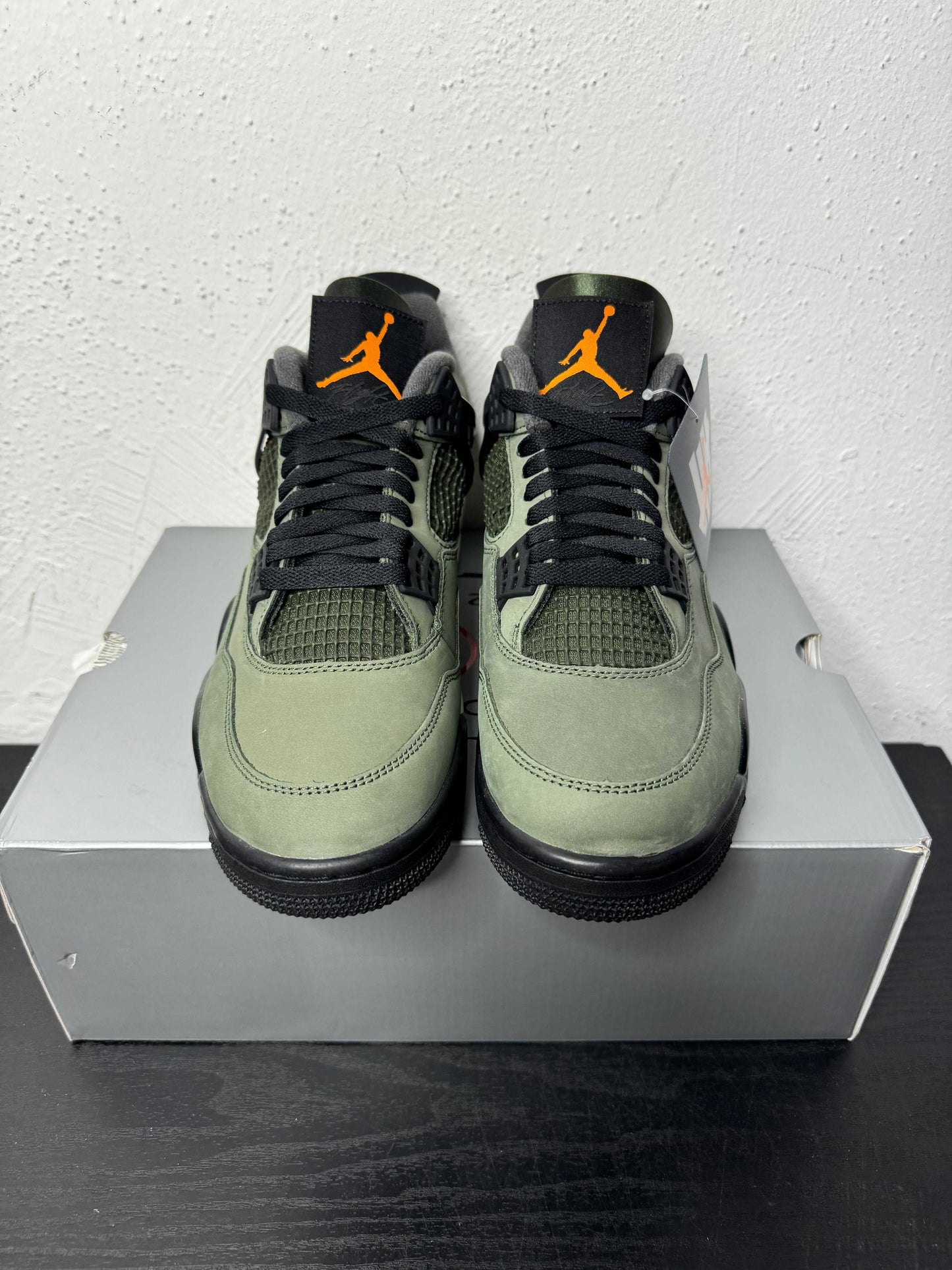 JORDAN 4 UNDEFEATED (2025)