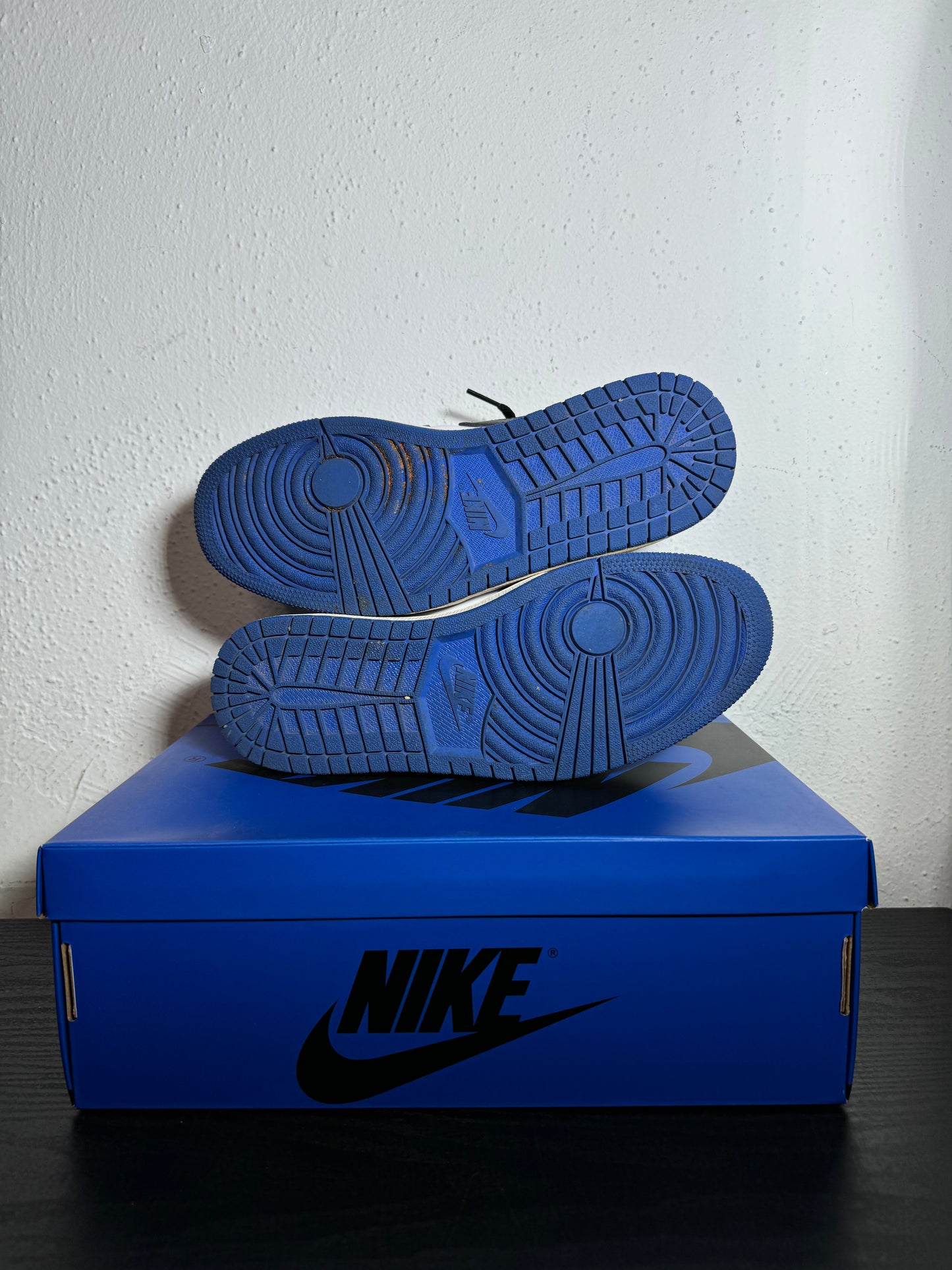 JORDAN 1 LOW GAME ROYAL (USED)