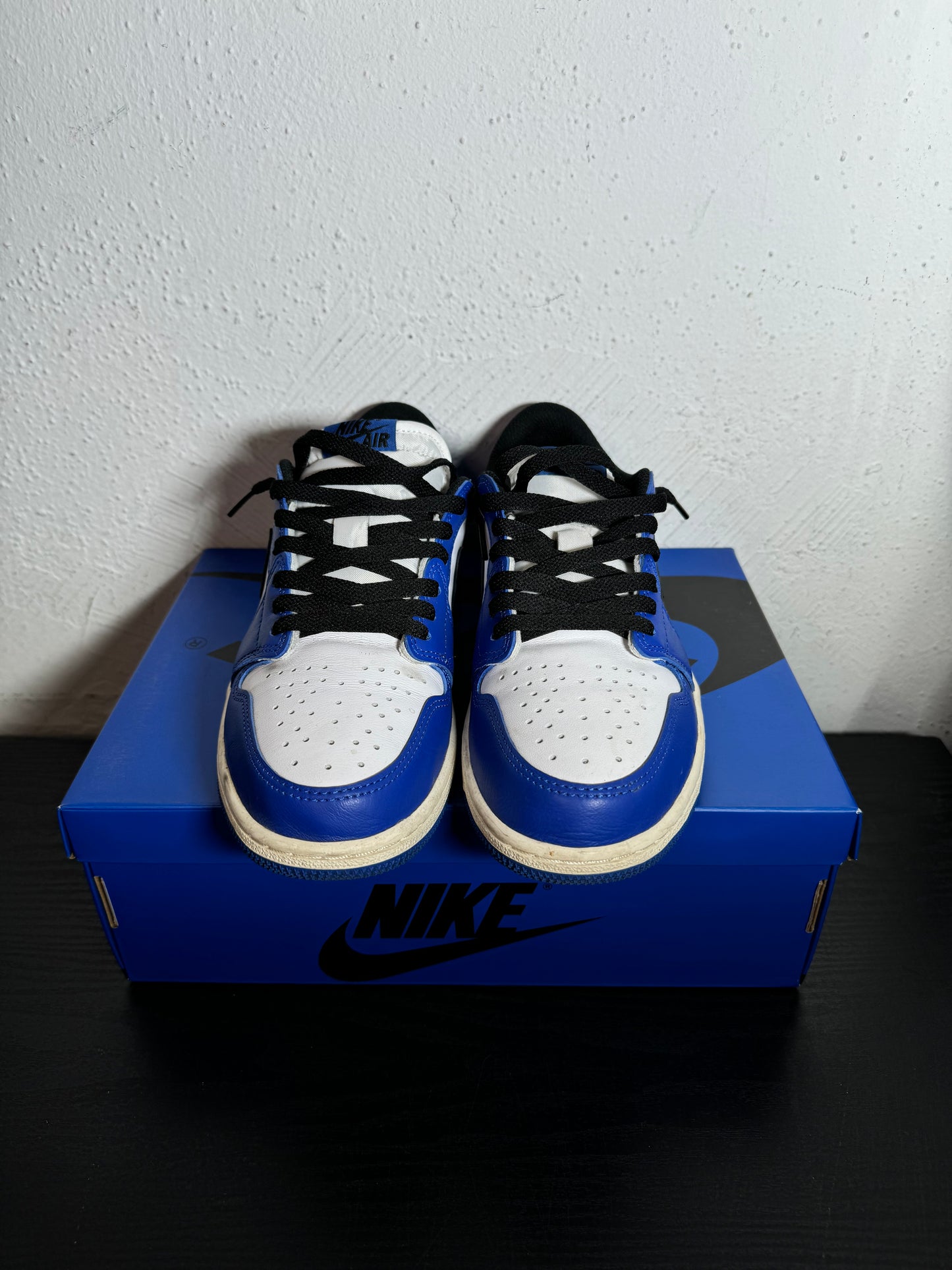 JORDAN 1 LOW GAME ROYAL (USED)