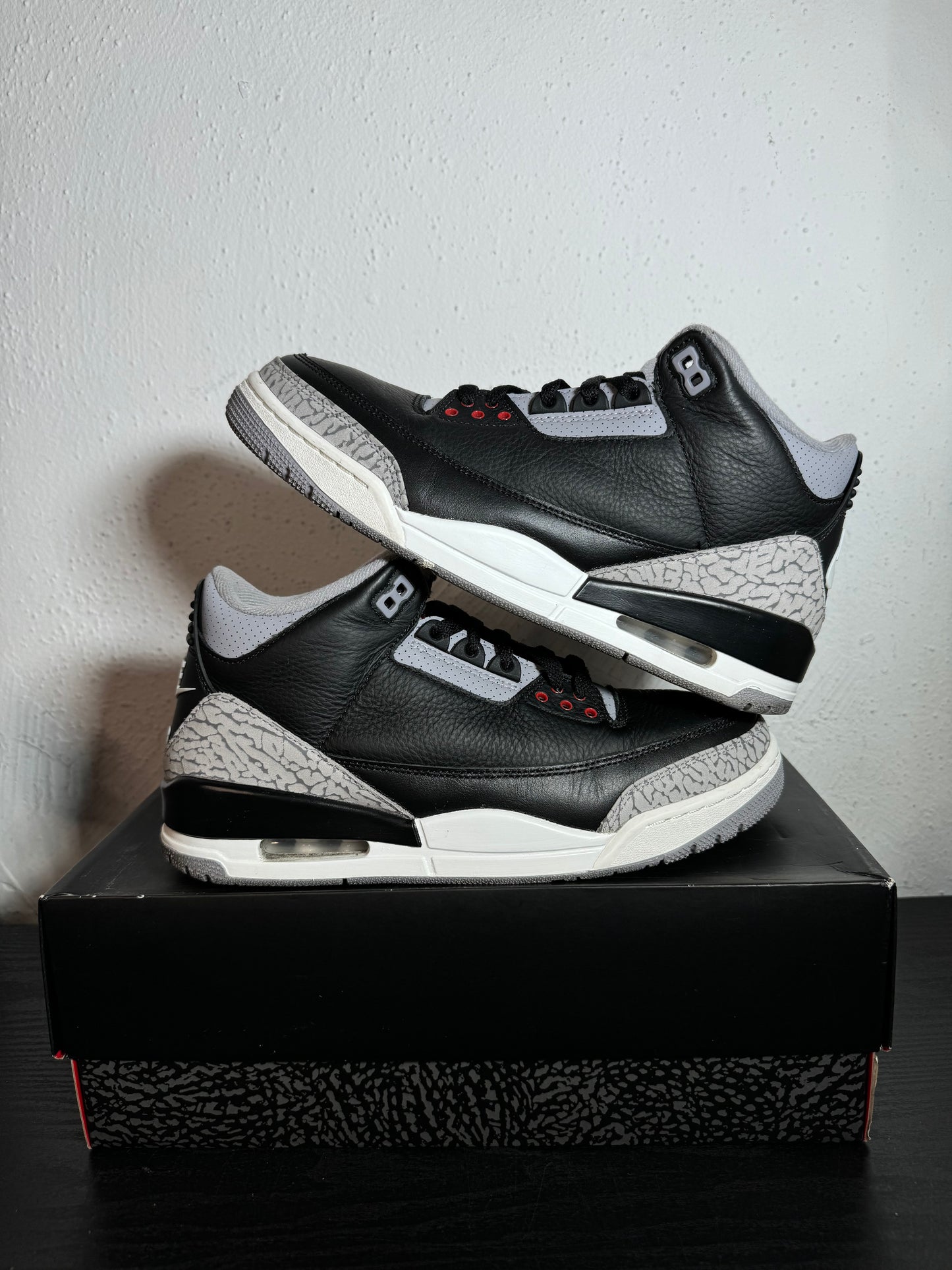 JORDAN 3 BLACK CEMENT (2025) (USED)